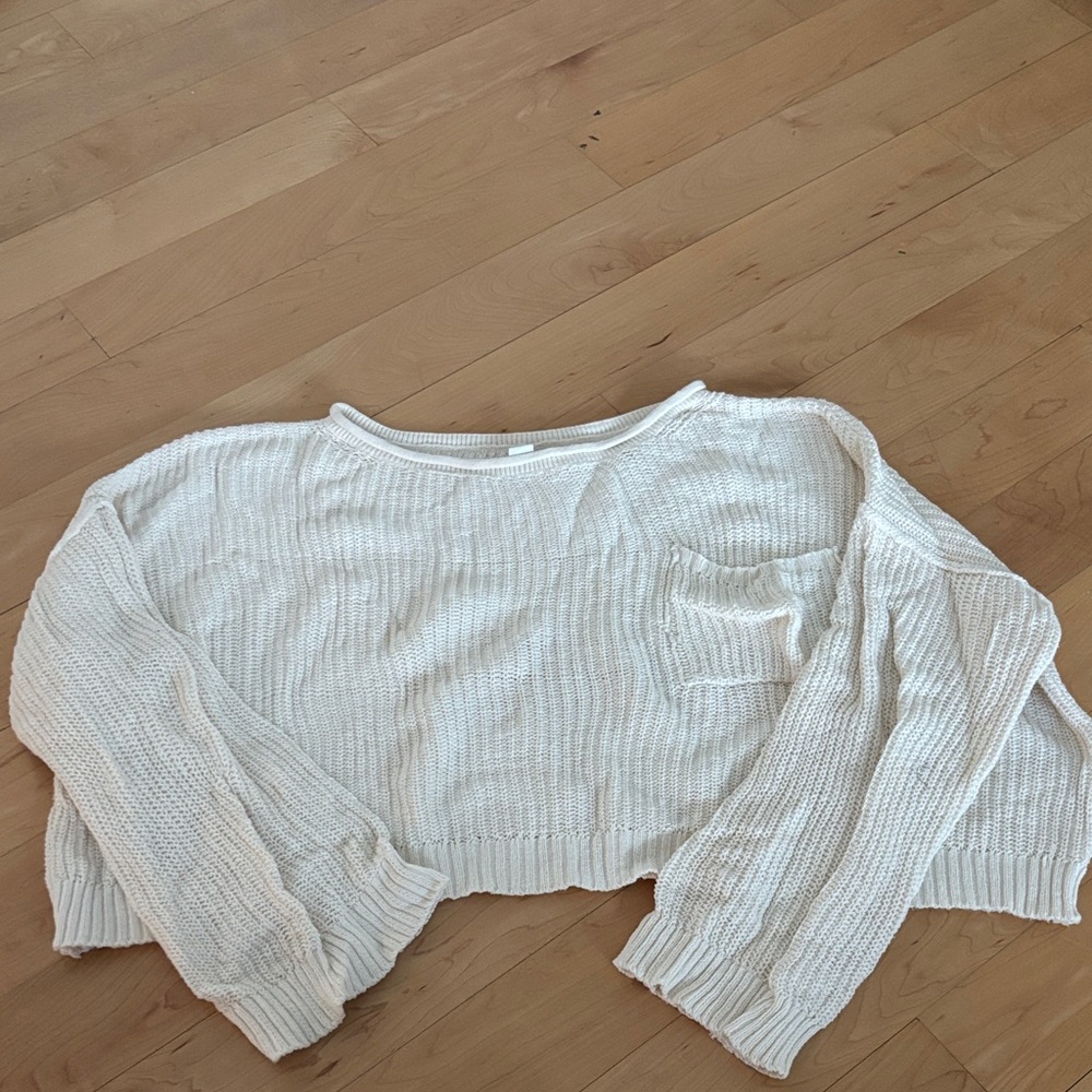 American Eagle cropped sweater